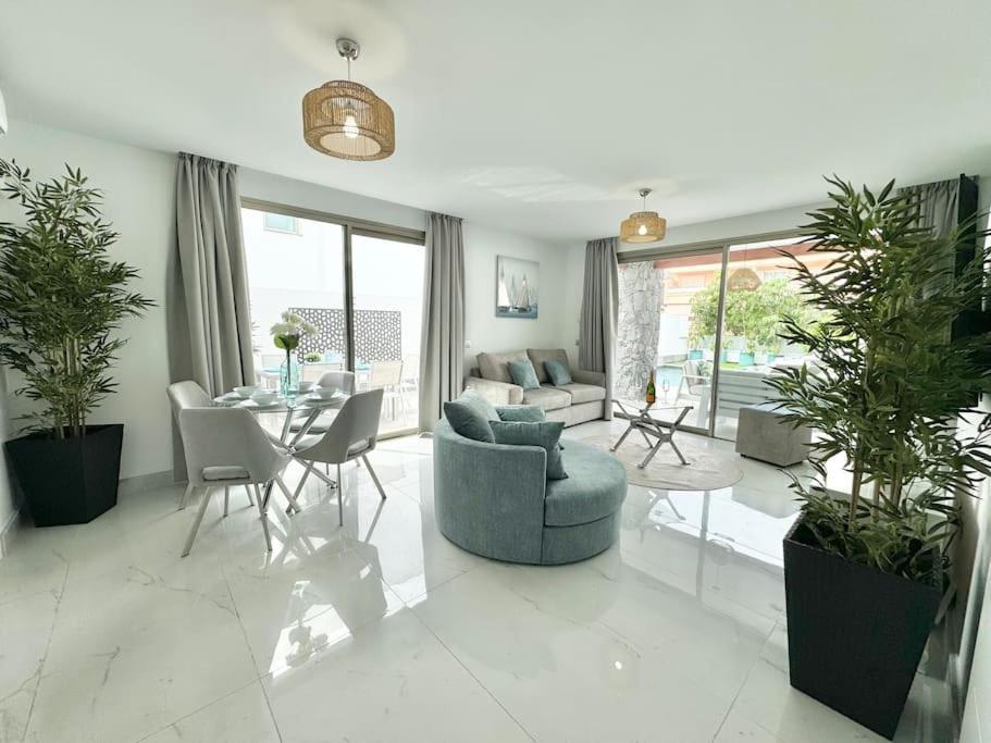 Welcome To Villa Bali A Luxurious Modern Getaway Los Cristianos  Esterno foto